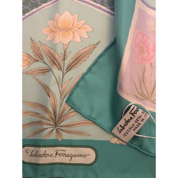Salvatore Ferragamo silk scarf 34.5” x 34.5” INDIA - Picture 2 of 5